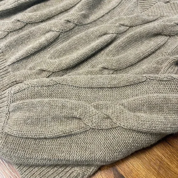 MaxMara 100% cashmere sweater - Picture 2 of 7